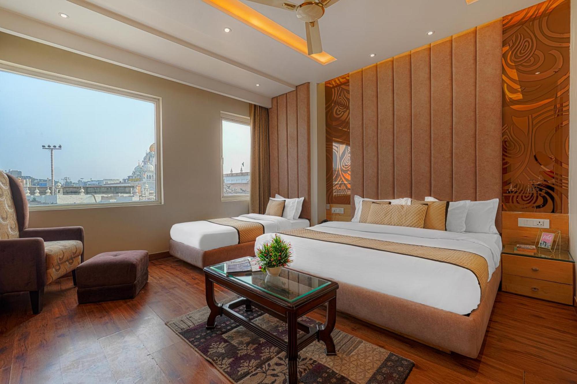 Csjs Inn Hotel Амрітсар Екстер'єр фото